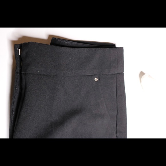NEW! H&M Black Dress Pants/Trousers in size 10 and 12. - Picture 3 of 8